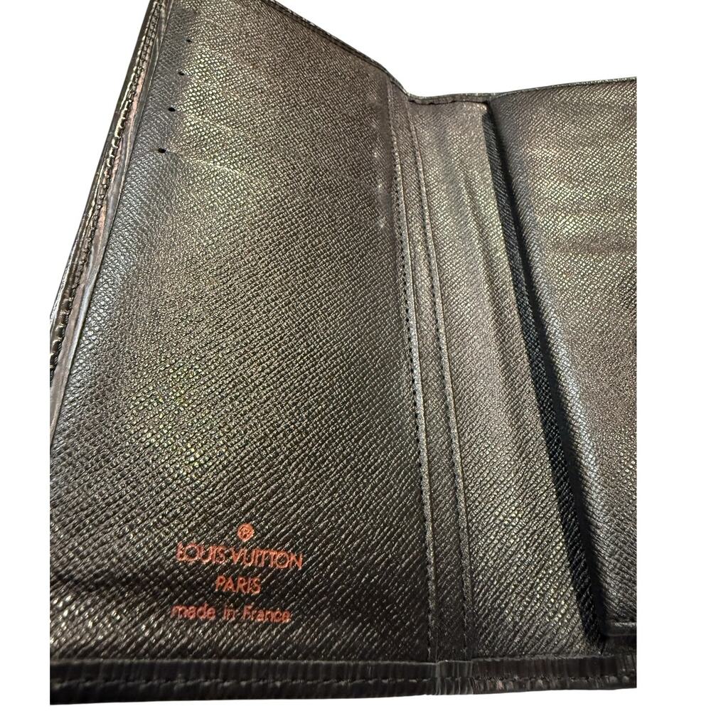 Louis Vuitton Long Black Epi Long Wallet - Picture 5 of 10